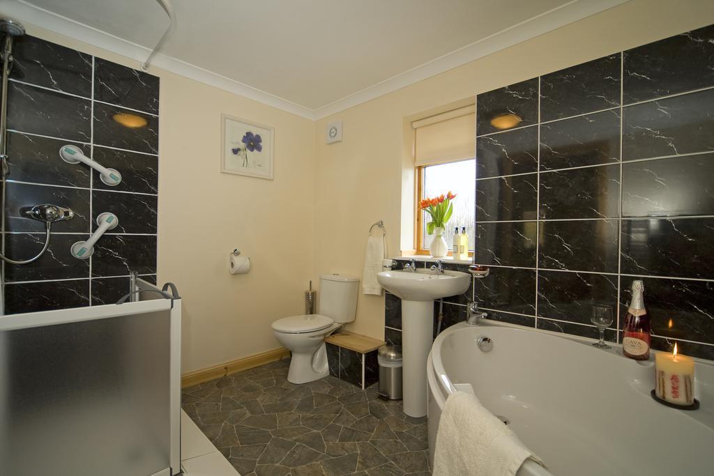 Clan Cottages Oban Pokoj fotografie
